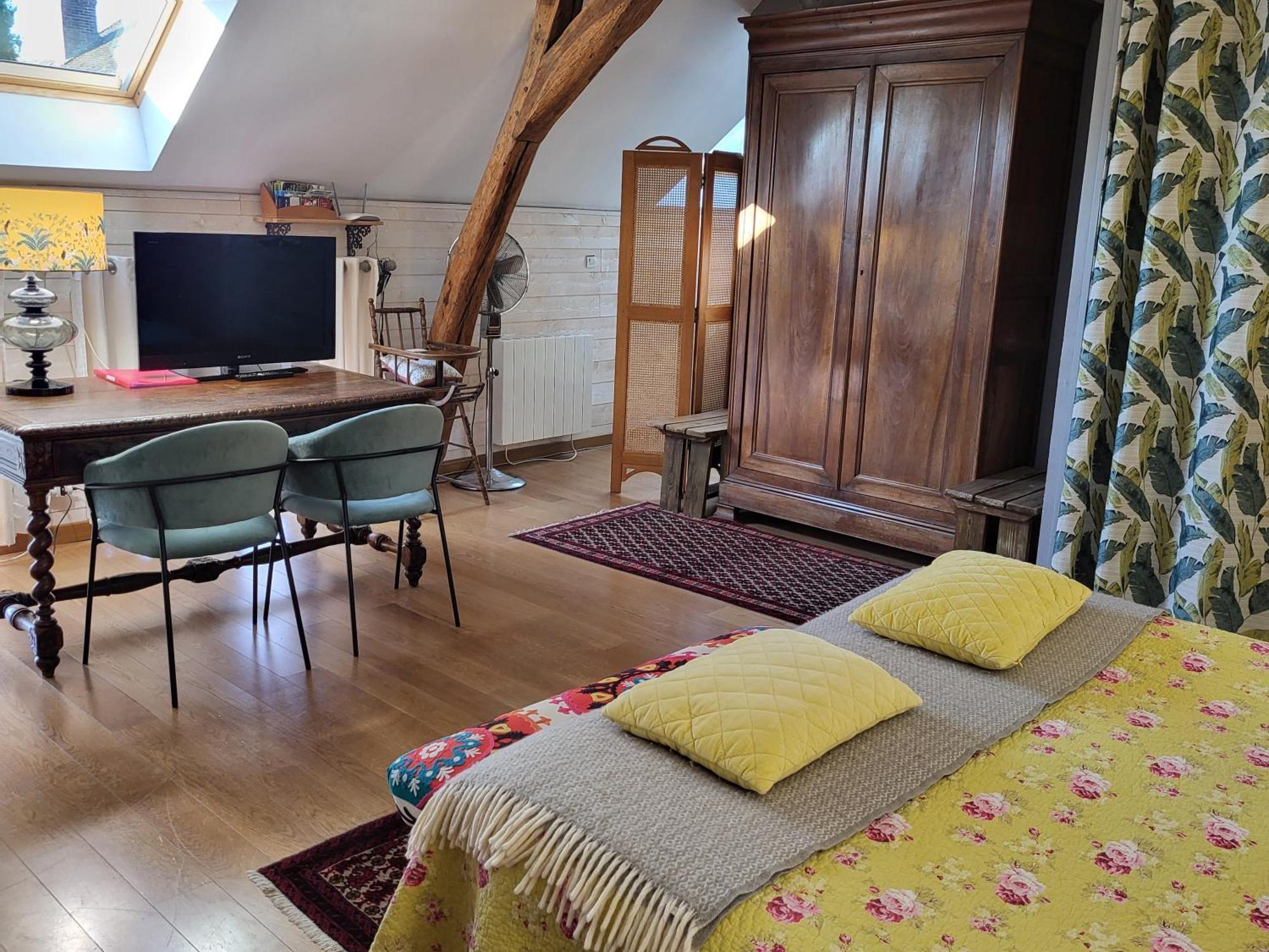 Bed and Breakfast Les Glycines Ury Esterno foto